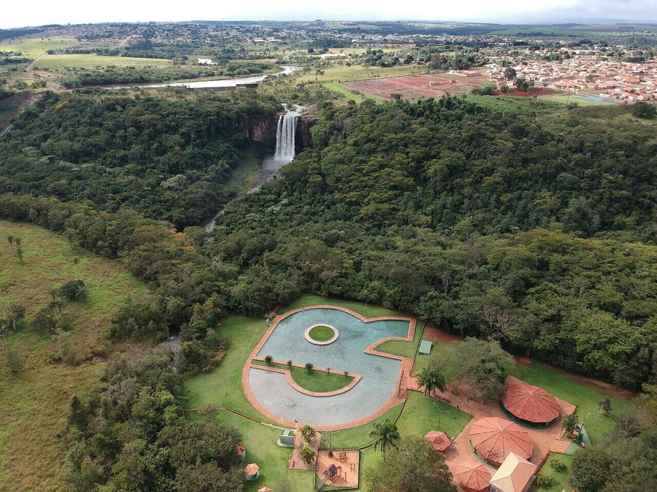 Imagem de compartilhamento para o artigo Previsão do tempo para Costa Rica e Chapadão do Sul indica sol, aumento de nuvens e calor da MS Todo dia